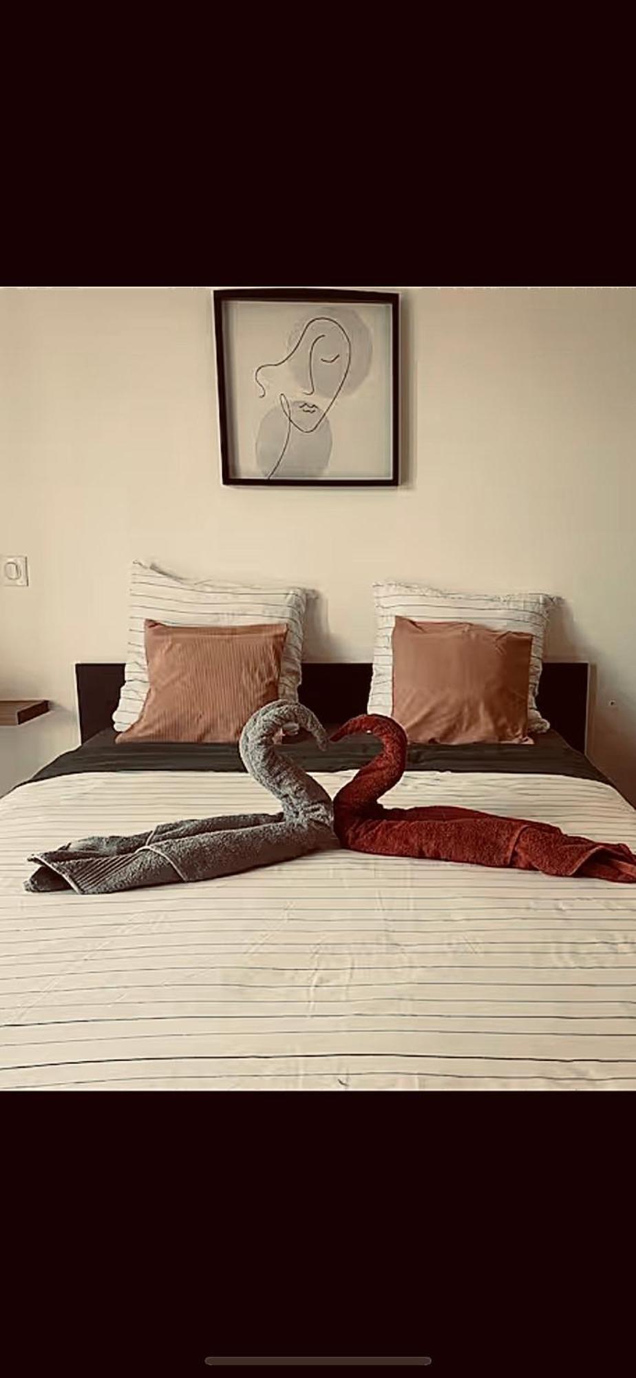 Pleasant Garden Apartment ดูแวนน์ ภายนอก รูปภาพ